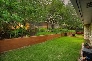 6204 Bon Terra Dr, Austin, TX 78731 - Photo 31