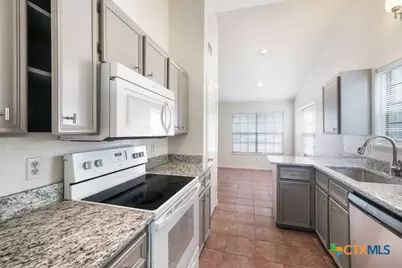 1104 Academy Street, San Marcos, TX 78666 - Photo 9