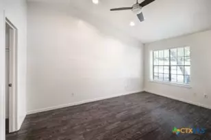 1104 Academy St, San Marcos, TX 78666 - Photo 15