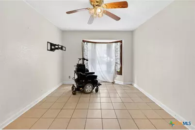 365 Llewellyn Lane, Killeen, TX 76542 - Photo 17