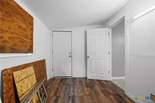 1104 N 10th St, Killeen, TX 76541 - Photo 23