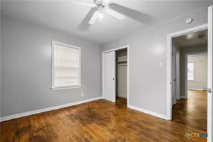 1104 N 10th St, Killeen, TX 76541 - Photo 19