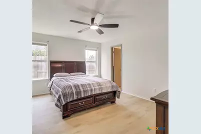 806 James Loop, Killeen, TX 76542 - Photo 15