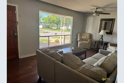 606 Bavarian Drive, New Braunfels, TX 78130 - Photo 3