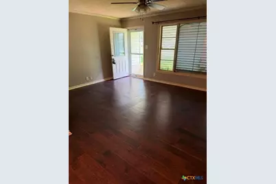 208 Bowie Street, Port Lavaca, TX 77979 - Photo 7