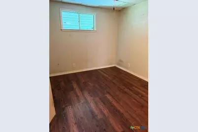 208 Bowie Street, Port Lavaca, TX 77979 - Photo 9