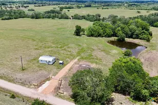 1070 Muehr Rd, Weimar, TX 78962 - Photo 7