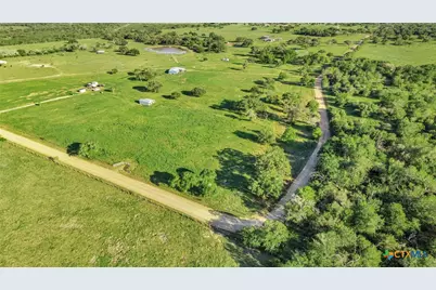1007 County Road 380, Hallettsville, TX 77964 - Photo 13