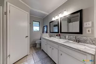 1229 Rapids Rd, New Braunfels, TX 78130 - Photo 15