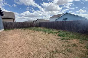 5863 Coahulia Rdg, Seguin, TX 78155 - Photo 15