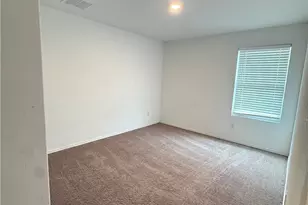5863 Coahulia Rdg, Seguin, TX 78155 - Photo 11