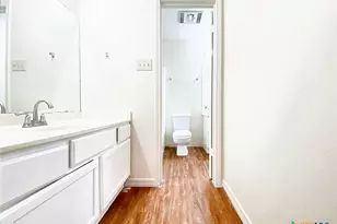 106 Hughson Ct, San Marcos, TX 78666 - Photo 21