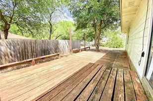 106 Hughson Ct, San Marcos, TX 78666 - Photo 35