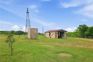 1233 Co Rd 434, Hamilton, TX 76531 - Photo 7