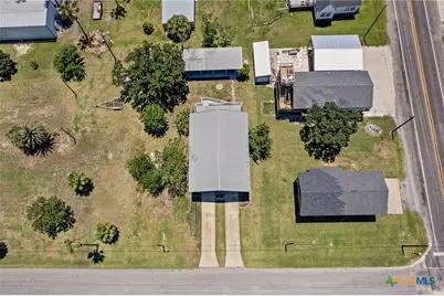 115 W Adams Street, Port O'Connor, TX 77982 - Photo 33