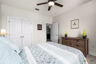 618 Wagon Wheel Dr, Canyon Lake, TX 78133 - Photo 11