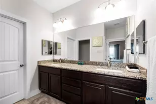 618 Wagon Wheel Dr, Canyon Lake, TX 78133 - Photo 25