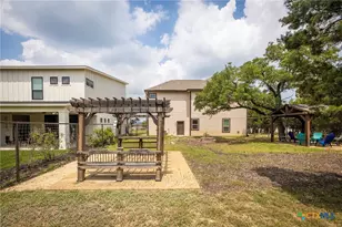 618 Wagon Wheel Dr, Canyon Lake, TX 78133 - Photo 29