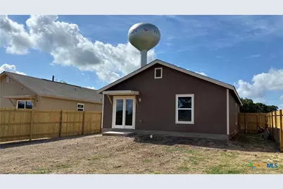 804 E 6th Street, Nixon, TX 78140 - Photo 25