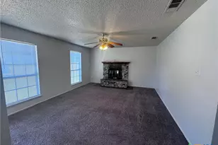 1613 Bobby Lee Dr, Killeen, TX 76549 - Photo 35
