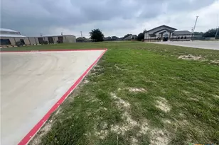 1801 E Elms Rd, Killeen, TX 76542 - Photo 1