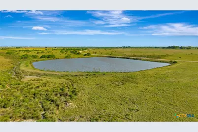 8078 State Highway 35, Palacios, TX 77465 - Photo 5