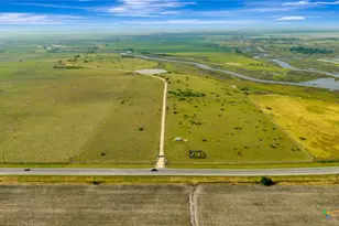 8078 State Hwy 35, Palacios, TX 77465 - Photo 3