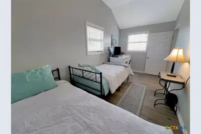 8078 State Highway 35, Palacios, TX 77465 - Photo 23
