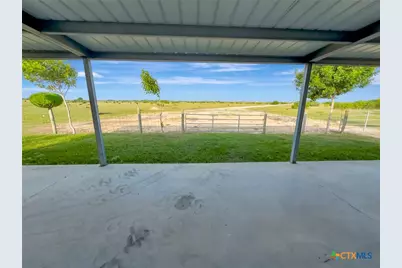 8078 State Highway 35, Palacios, TX 77465 - Photo 15