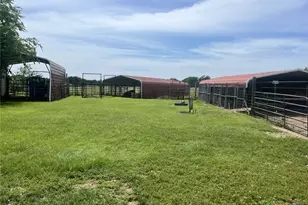 1125 Co Rd 230, Florence, TX 76527 - Photo 43