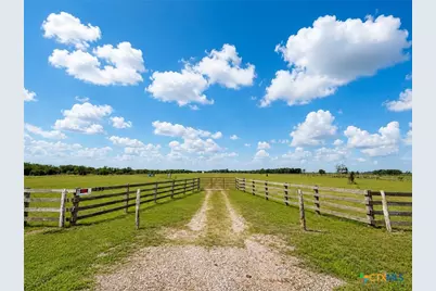 255 Gin Road, Victoria, TX 77905 - Photo 1