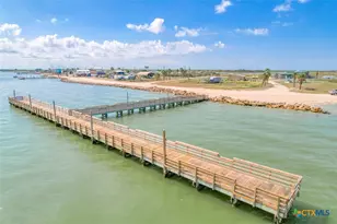 1233 N Ocean Dr, Port Lavaca, TX 77979 - Photo 3