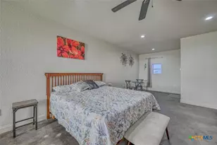 1233 N Ocean Dr, Port Lavaca, TX 77979 - Photo 27