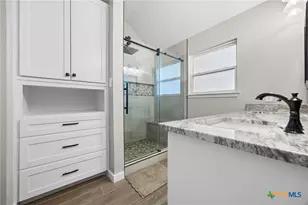 910 Neuberry Cliffe, Temple, TX 76502 - Photo 17