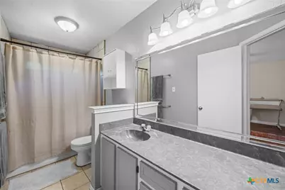 213 W Anderson Avenue, Copperas Cove, TX 76522 - Photo 5