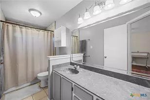 213 W Anderson Ave, Copperas Cove, TX 76522 - Photo 5