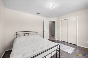 213 W Anderson Ave, Copperas Cove, TX 76522 - Photo 7