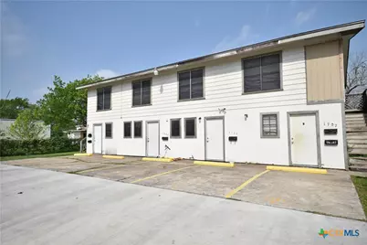 1705 Holloman Drive, Port Lavaca, TX 77979 - Photo 7