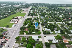 1705 Holloman Dr, Port Lavaca, TX 77979 - Photo 5