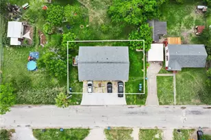 1705 Holloman Dr, Port Lavaca, TX 77979 - Photo 3