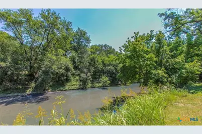 200 Whitsett Street, Belton, TX 76513 - Photo 1