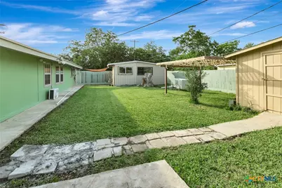 1504 Sam Houston Drive, Victoria, TX 77901 - Photo 31