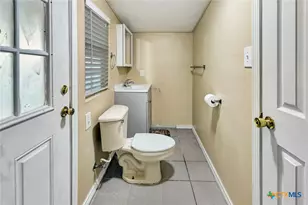 1504 Sam Houston Dr, Victoria, TX 77901 - Photo 27