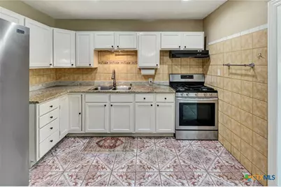 1504 Sam Houston Drive, Victoria, TX 77901 - Photo 5