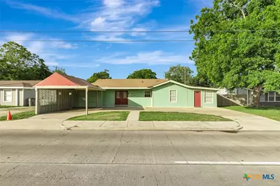 1504 Sam Houston Drive, Victoria, TX 77901 - Photo 1