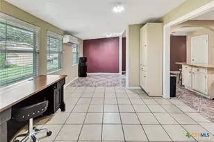 1504 Sam Houston Dr, Victoria, TX 77901 - Photo 13