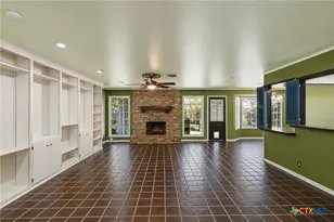 2804 E Loma Vista Ave, Victoria, TX 77901 - Photo 3