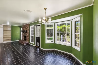 2804 E Loma Vista Avenue, Victoria, TX 77901 - Photo 17