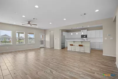 104 Cypress Hills, San Marcos, TX 78666 - Photo 7