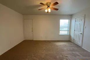 202 W Truman Ave, Copperas Cove, TX 76522 - Photo 7